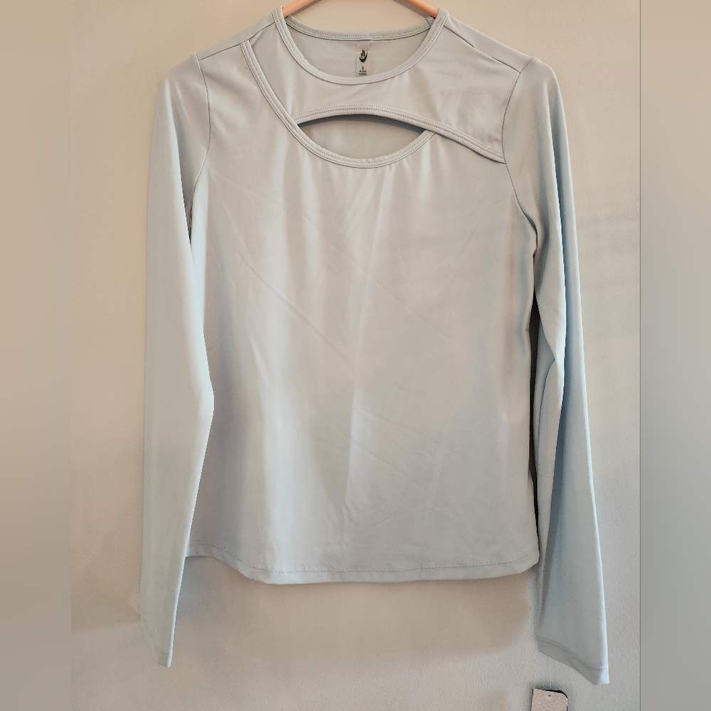 NWT MTA Light Blue Sports Top.  Size S.  Fast dry and stretch.  Great shirt.